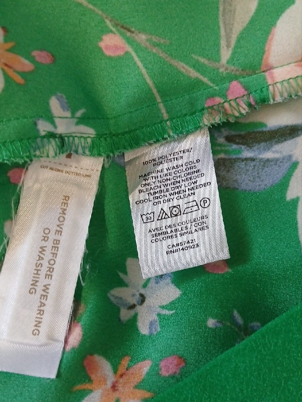 LOFT Floral A-Line Skirt - Picture 10 of 10